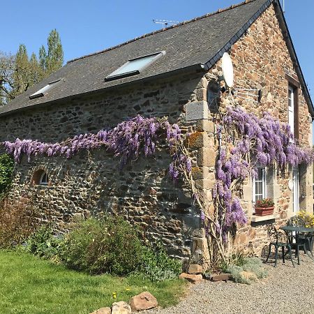 Charming Gite In Brittany Plenee-Jugon Exterior foto